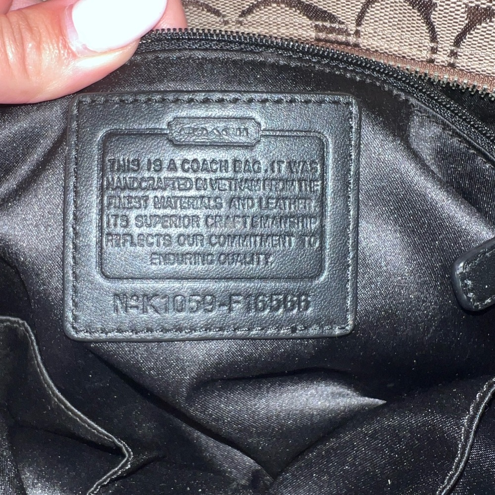 Coach Brown Signature Tote with Iconic Pattern - Picture 4 of 4
